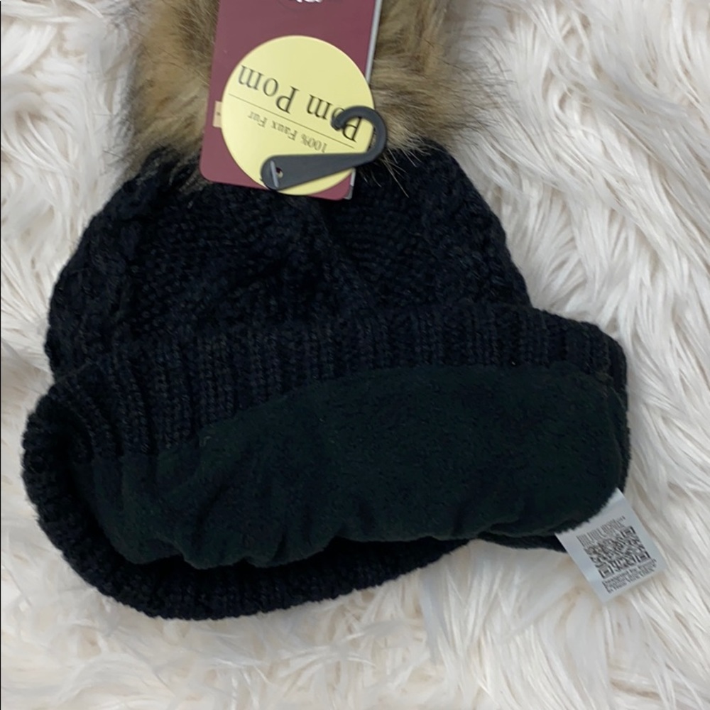 Black Pom Pom Fleece Lined Beanie - Picture 5 of 6
